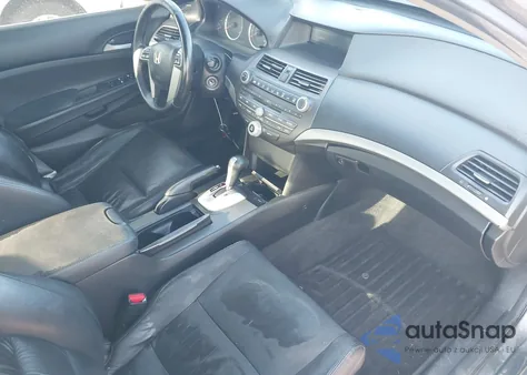 2011 Honda Accord 2.4 Se z USA, uszkodzony, nr VIN 1HGCP2F63BA031919